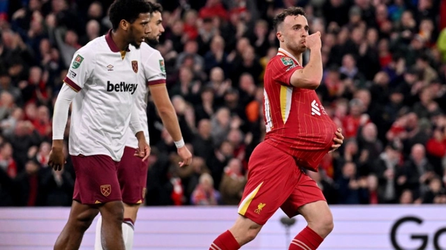 West Ham vừa bị Liverpool đánh bại 5-1
