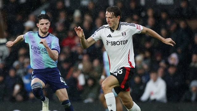  Fulham cũng vừa cầm hòa Arsenal 1-1 trên sân nhà.
