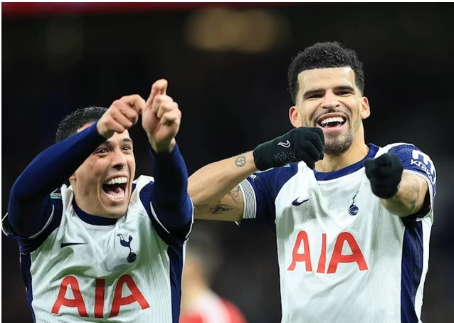 Tottenham đã vào đến bán kết cúp Liên đoàn Anh mùa này.
